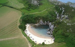 Playa de Gulpiyuri Asturias